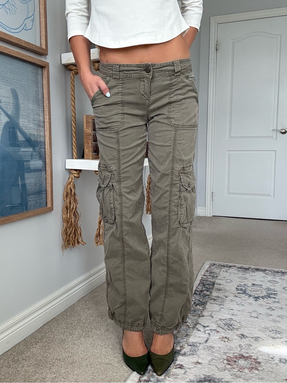Garage Cargo Pants in Olive Green